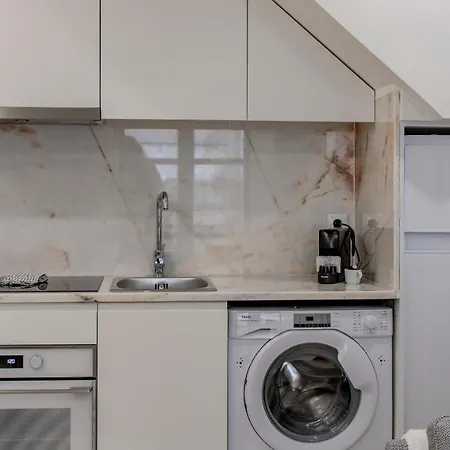 Belomonte 103 By Lovelystay Oporto